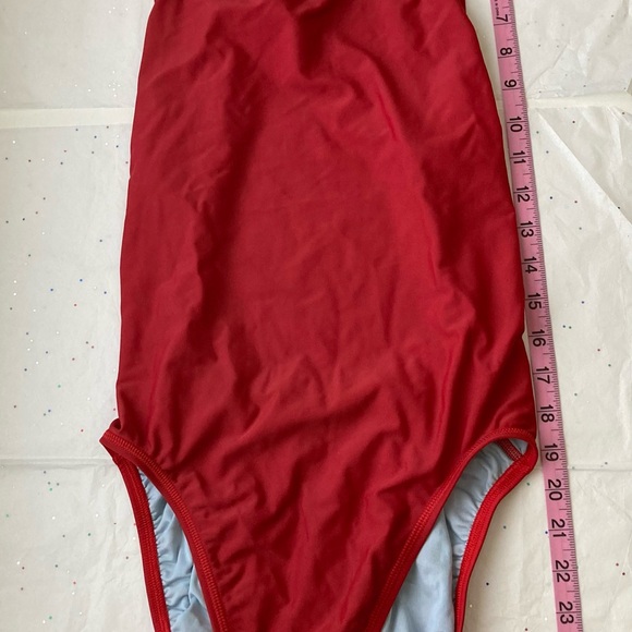 Nike Essential U-Back One-Piece - Picture 2 of 11